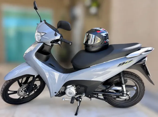 À VENDA ? HONDA BIZ 125 EX 2026/2027