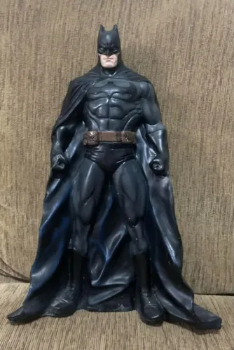Batman Arkham Estátua em Massa Robusta 37cm Ler Descrição