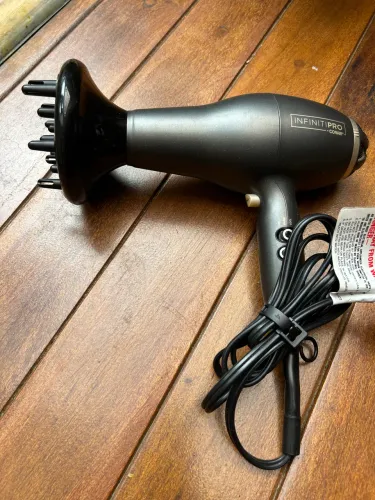 Secador infinity pro Conair modelo 680