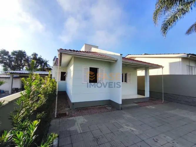 Casa com 3 dormitórios, sendo 1 suíte à venda, 92 m² por R$ 450.000 - Centro - Siderópolis