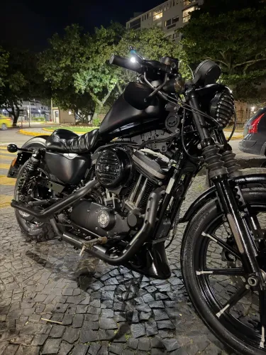 Sportster Iron XL883N