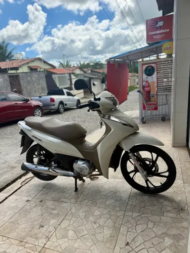 Honda Biz 125 - Único Dono | Apenas 9.239 km Rodados