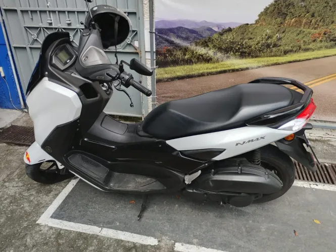 Yamaha NMAX 160 ABS, ano 2022.