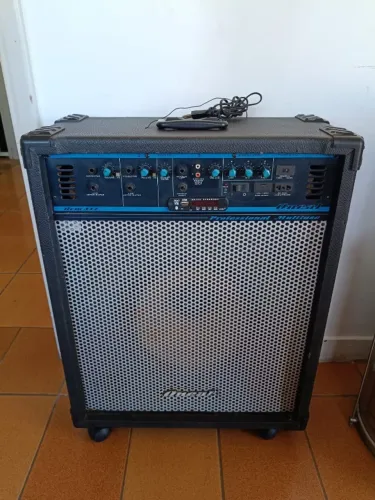 Caixa Multiuso Oneal OCM 412 com efeito, bluetooth e rodinhas