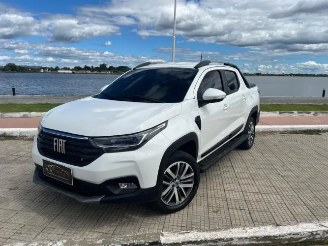 Fiat Strada Volcano 1.3 Flex 8V CD 2023