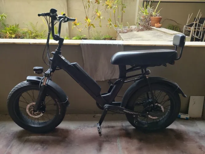 Bicicleta elétrica Leve Cruiser