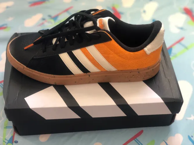 Vendo Tênis Grand Court 2.0 Cor: Core Black / Core White / Crew