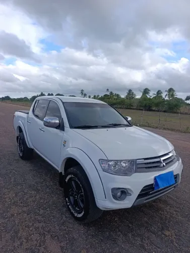 Mitsubishi L200 Triton HPE 3.2 CD TB Int.diesel MEC 2015
