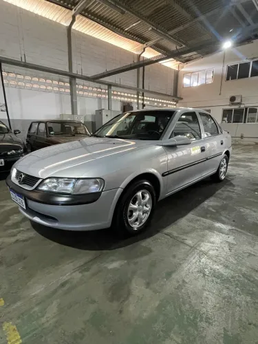Chevrolet Vectra GLS/expres.2.2/ 2.0 E 2.0 CD 8V 1998