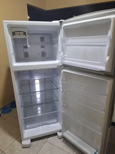 Vendo geladeira