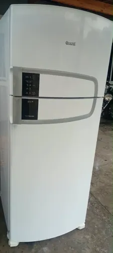 Geladeira cônsul 220v