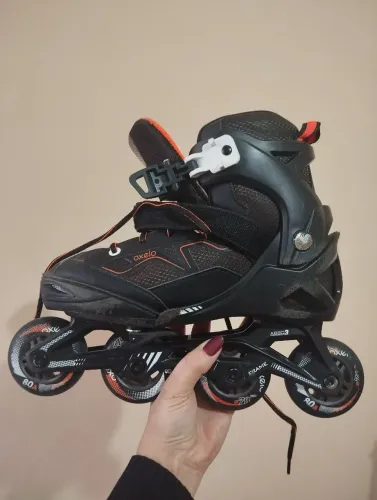 Patins regulável até 37 + kit proteção completo (capacete e etc.)