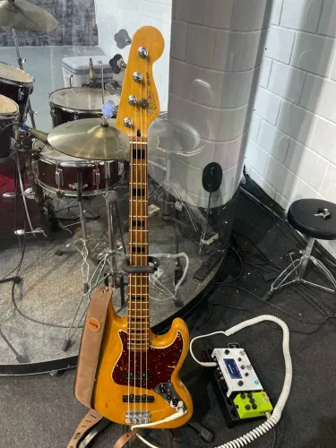 Baixo fender FSR DELUXE 2010 (troco)