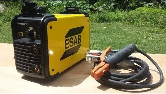 Manutenção em máquinas de solda inversora