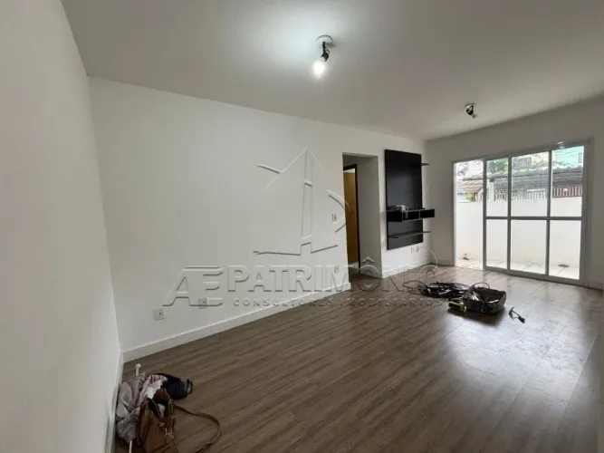 APARTAMENTO 2 QUARTOS - VIOLETAS - ED.