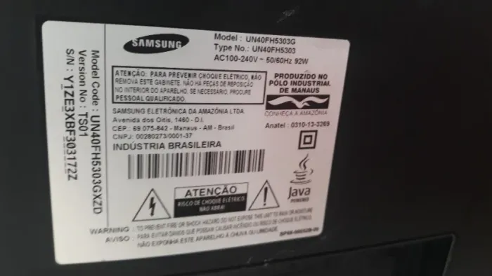 Tv Samsung 40" UN40FH5303G - Com defeito