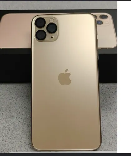 Vendo ou Troco iPhone 11 Pro Max 256gb!