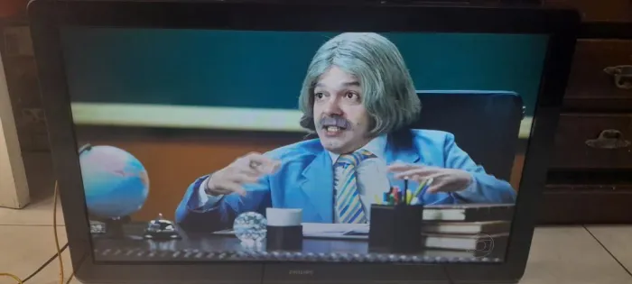 Televisão Philips 32 muito boa