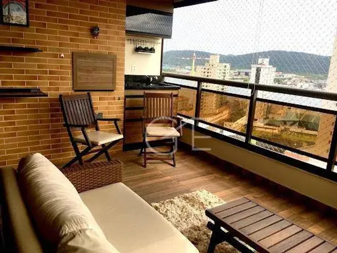Apartamento com 3 dormitórios para alugar, 111 m² por R$ 9.000,00/mês - Ponta da Praia - S