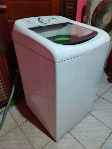Lavadora Consul 9kg funcionando