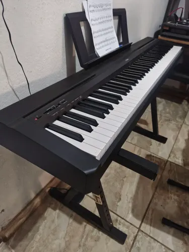 Piano Digital Yamaha P45