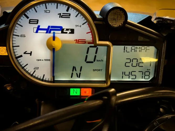 S1000rr HP4