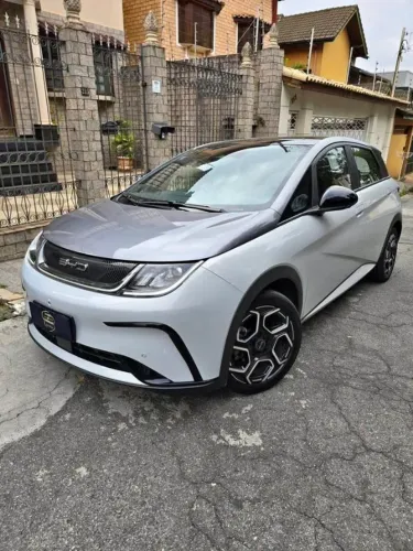 BYD Dolphin Plus (Elétrico) 2025