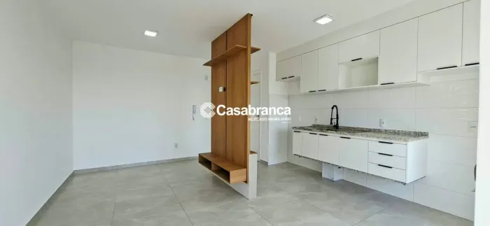 Apartamento com 02 quartos para alugar no Jardim São Carlos em Sorocaba/SP.