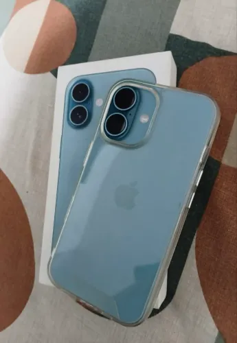 iPhone 16