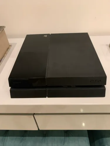 ? PS4 500GB + Controle Original + Jogos
