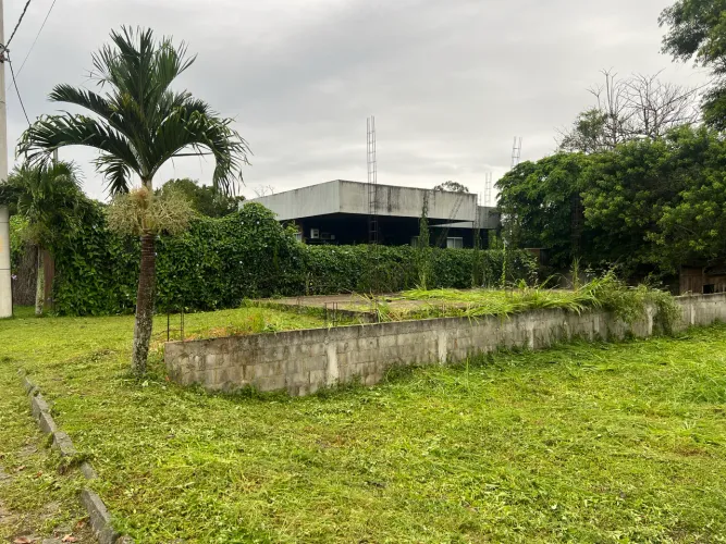 Lote à venda em condomínio Fechado - Ilha de Guaratiba