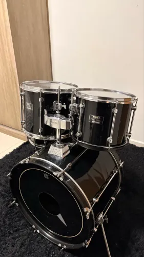 Bateria acústica Mapex Vênus anos 90 Relíquia