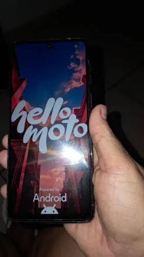 Vende celular Moto G54