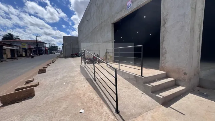 Pavilhão/Galpão para alugar no bairro Santa Rita - Imperatriz/MA