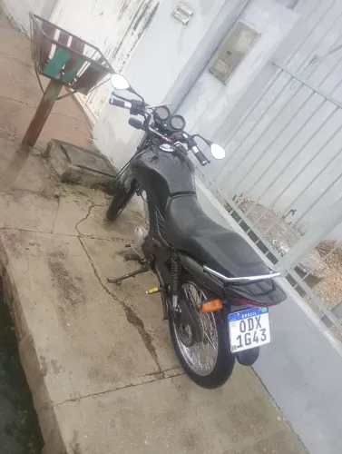 Fan 125 2012 preta