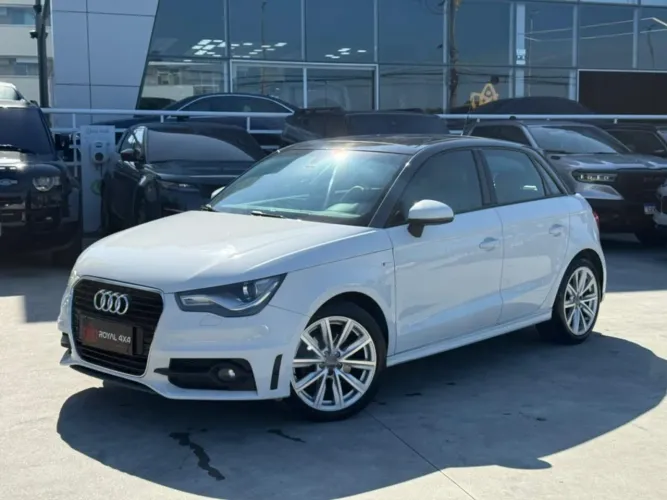 Audi A1 Sportback 1.4 TFSI 185cv 5P S-tronic 2013