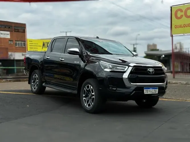 Toyota Hilux CD SRX 4X4 2.8 TDI 16V Diesel Aut. 2021