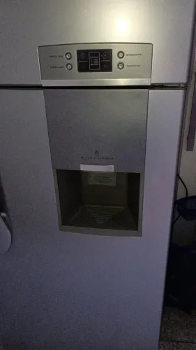 Geladeira 220volts