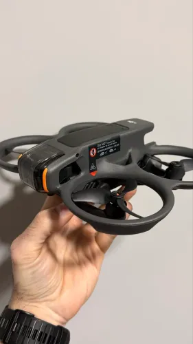 Drone FPV DJI AVATA 2 Combo Fly More