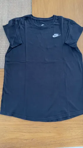 Camiseta Nike serve 14 anos