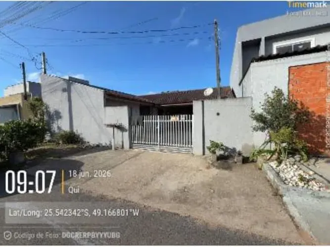CASA RESIDENCIAL em SÃO JOSÉ DOS PINHAIS - PR, QUISSISSANA