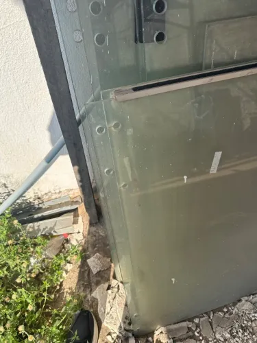 Vidro temperado, 25 placas de vidros de 3 metros cada placa.