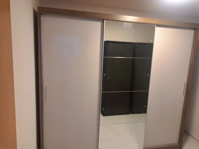 Guarda roupa avenda. Novo. 