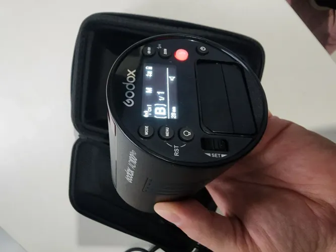 Godox ad100 pro
