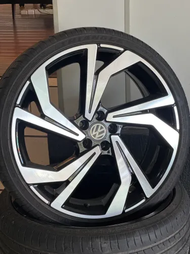 Jogo de roda Jetta gli aro 20 5x100 Tcross Nivus polo 