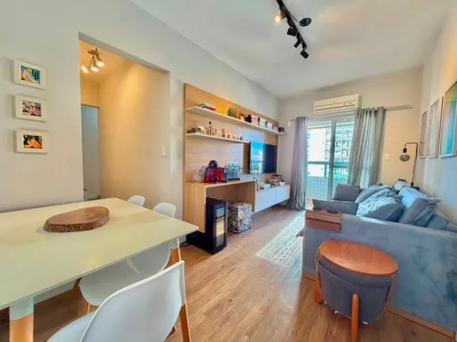 Apartamento à venda em Praia Grande, Vista Mar, 2 dormitórios 1 suíte na Ocian