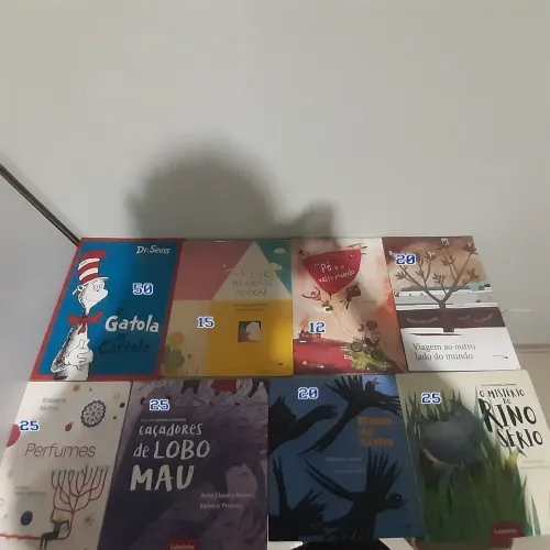 LIVROS INFANTIS