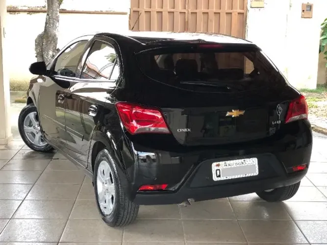 Chevrolet Onix Hatch LT 1.4 8V Flex Mec. 4P 2019