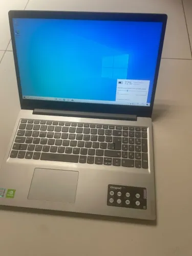 Notebook LENOVO I7 8GB 256GB Muito novo 1.150,00