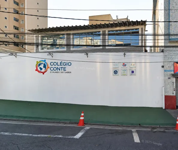 Casa comercial na Rua Carneiro da Cunha, 451 1500 m²